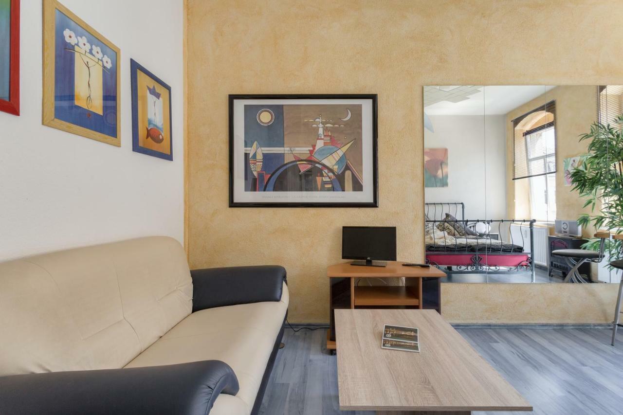 Ferienwohnung Residenz Bis 6 Gaeste , Ferienwohnung Dresden Bis 4 Gaeste, Ferienwohnung Elbflorenz Bis 2 Gaeste Exteriör bild