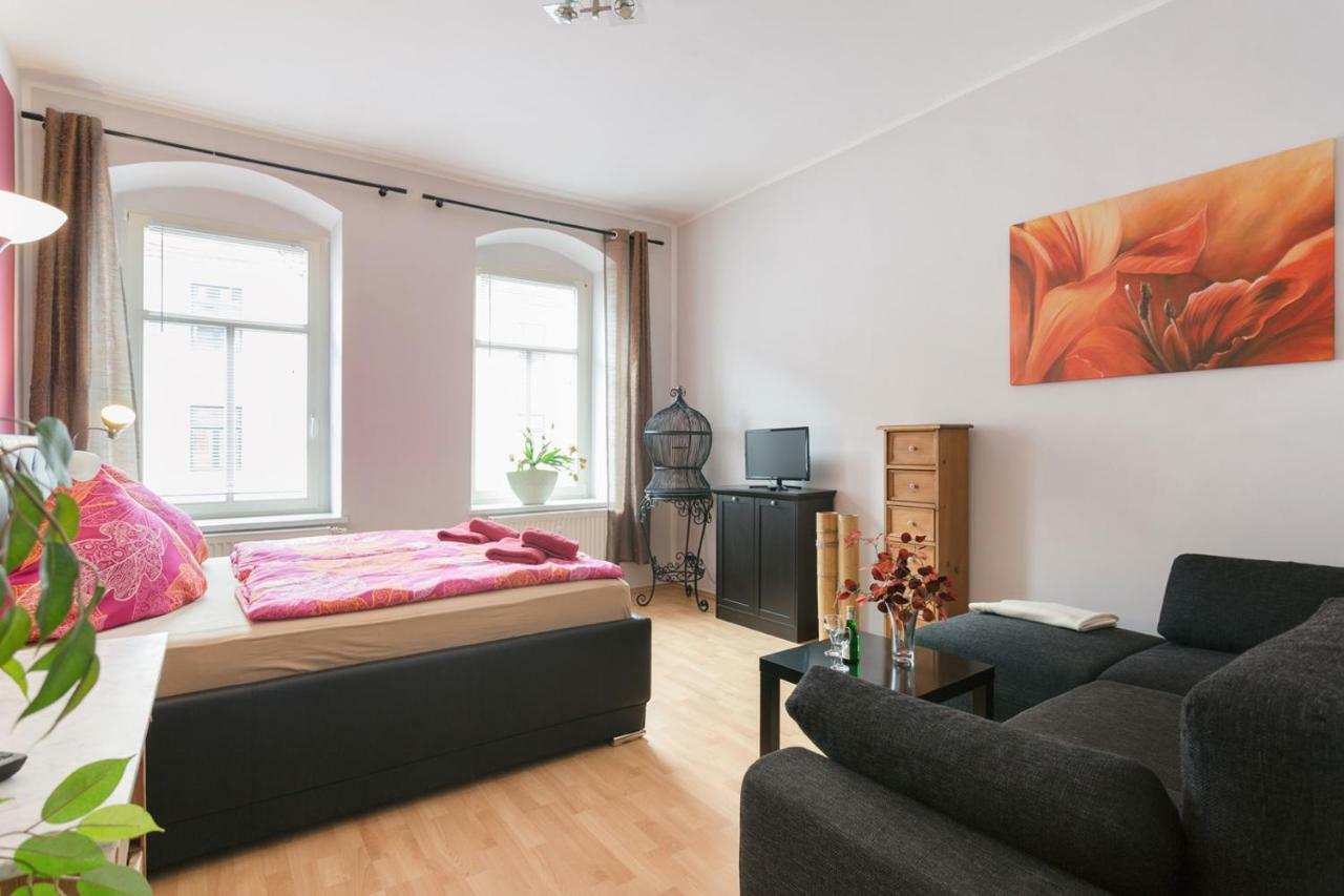 Ferienwohnung Residenz Bis 6 Gaeste , Ferienwohnung Dresden Bis 4 Gaeste, Ferienwohnung Elbflorenz Bis 2 Gaeste Exteriör bild