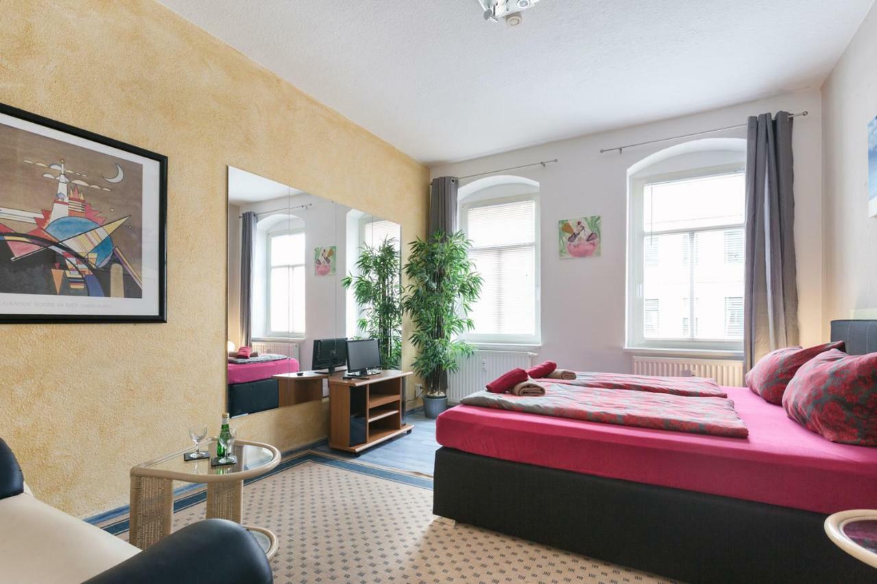 Ferienwohnung Residenz Bis 6 Gaeste , Ferienwohnung Dresden Bis 4 Gaeste, Ferienwohnung Elbflorenz Bis 2 Gaeste Exteriör bild